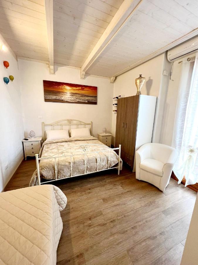 Il Girasole Bed and Breakfast Ostuni Eksteriør billede