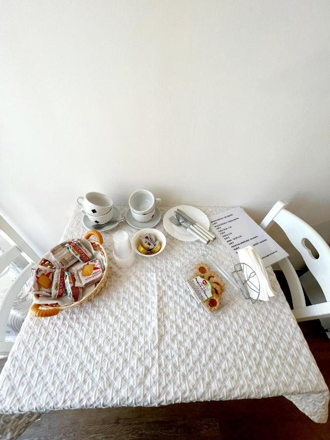 Il Girasole Bed and Breakfast Ostuni Eksteriør billede