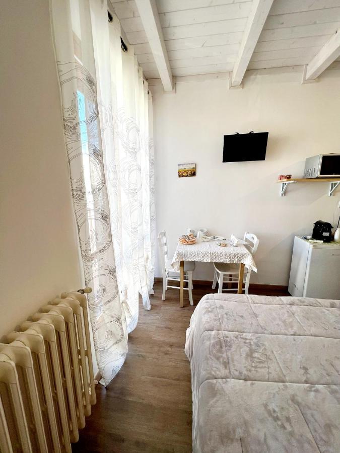 Il Girasole Bed and Breakfast Ostuni Eksteriør billede